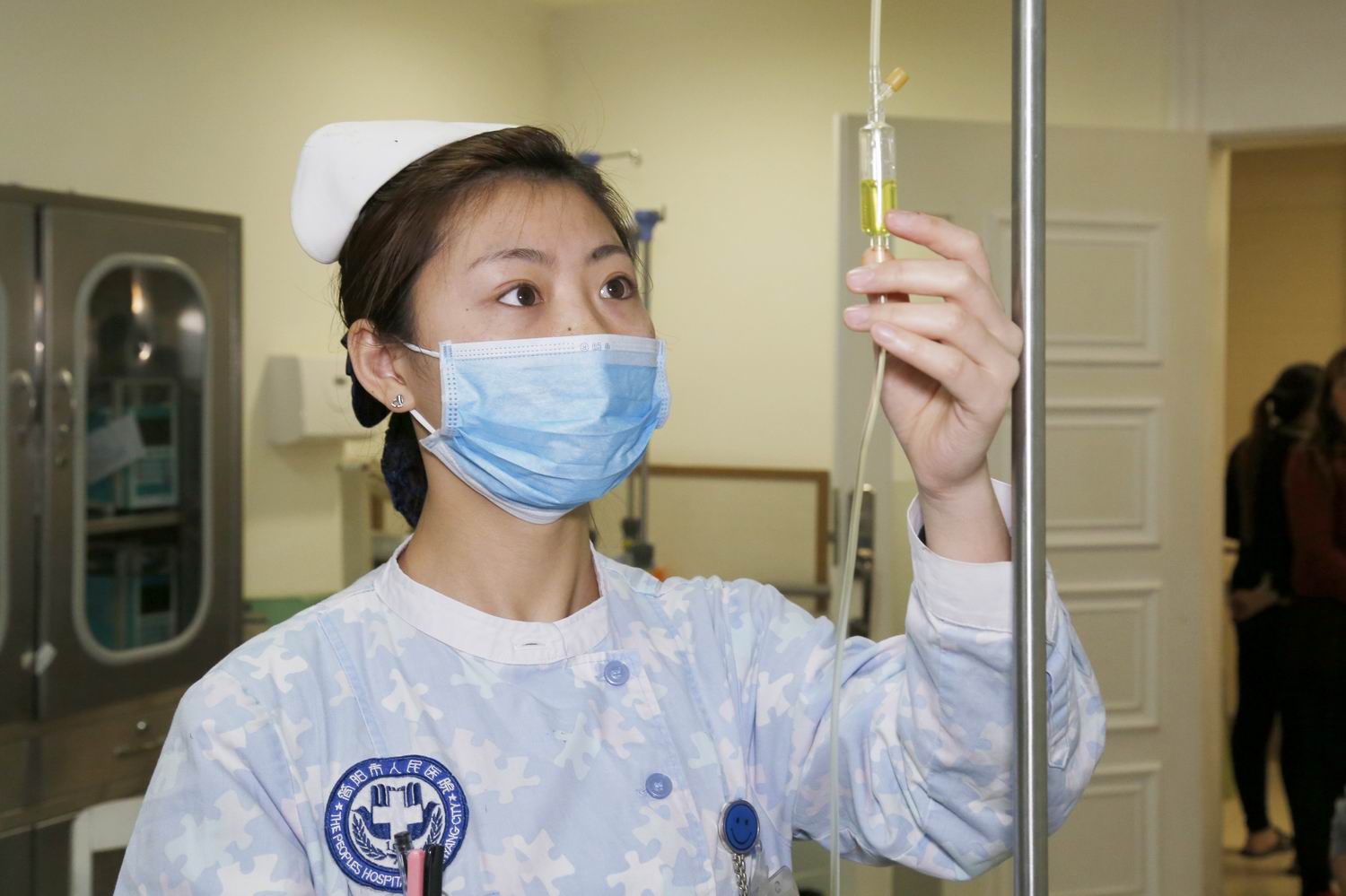 调整大小 人民医院 吴秋林 《生命的重视》.jpg