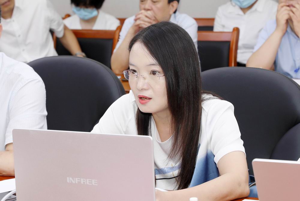 CM5A6351.jpg CM5A6351.jpg