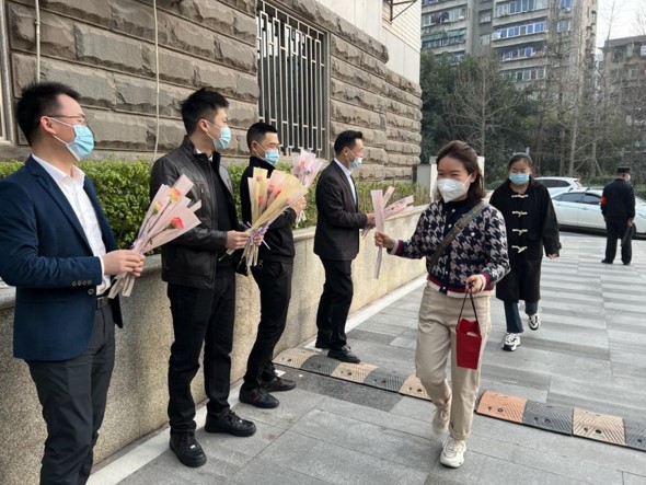 图片2.jpg